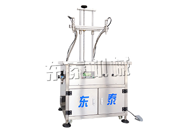 半自動(dòng)電氣結(jié)合BSB雙頭油類灌裝機(jī)